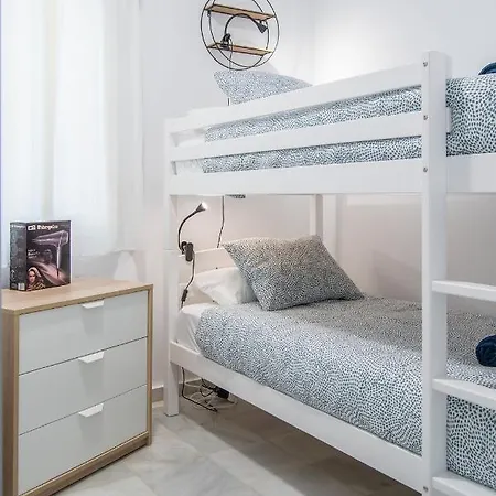 Riverside Triana Apartment